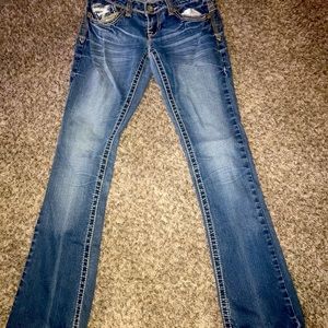 Amethyst dark jeans ,cute wide leg size 5